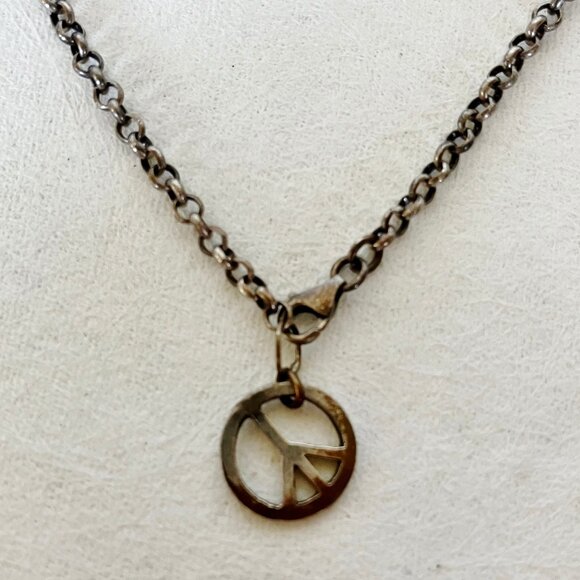 Peace Symbol Charm Bracelet Antique Silver Tone Metal Link Chain Vintage 7.5" - Picture 3 of 5